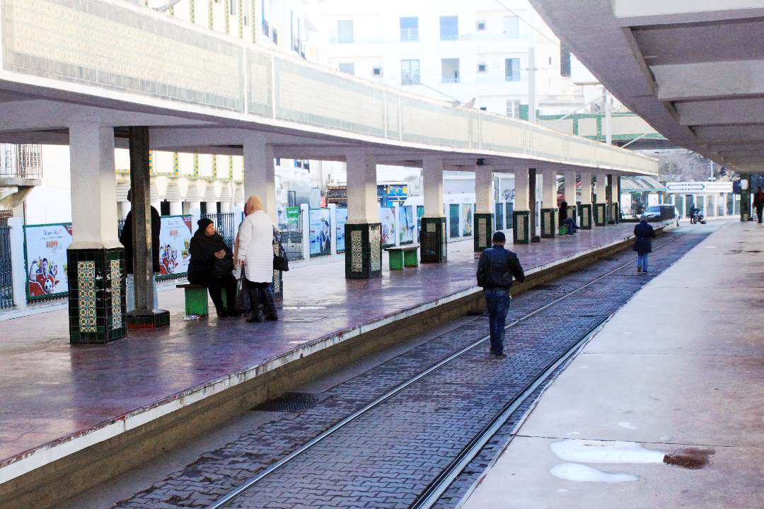 توقف الحافلات و"الميتروات" عمّق المعاناة .. إضراب النقل يشلّ العاصمة .. !!